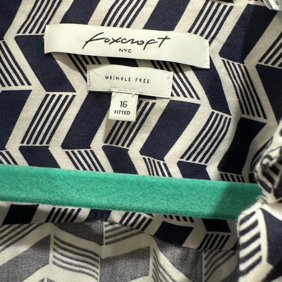 Wrinkle-free Foxcroft blouse - Picture 5 of 5